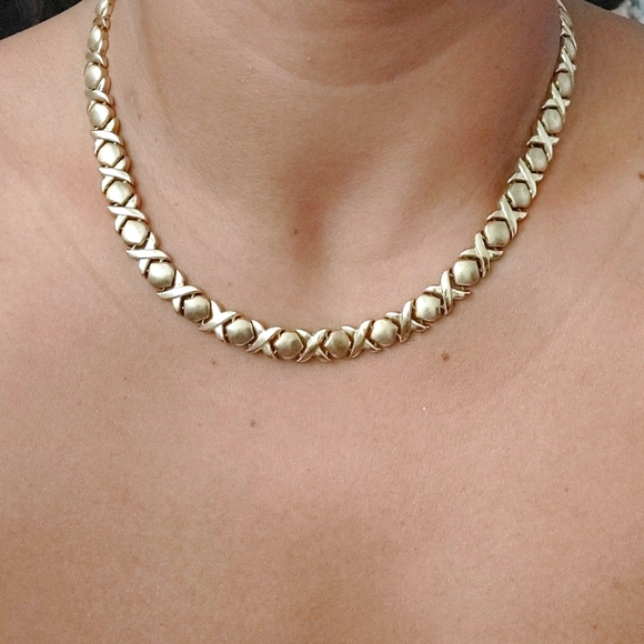 14k xoxo solid gold necklace - Picture 2 of 3